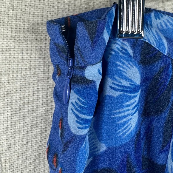 Ann Taylor Loft Floral Print Mini Skirt size 10 Blue - Picture 3 of 6